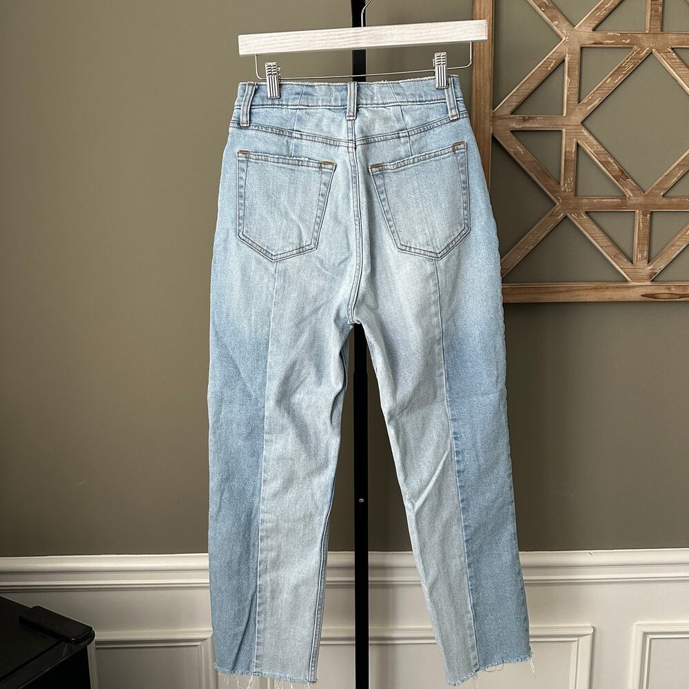 Abercrombie & Fitch Curve Love Ankle Straight Ultra High Rise 27 /4 - Picture 5 of 6